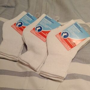Diabetic Crew Socks - White
